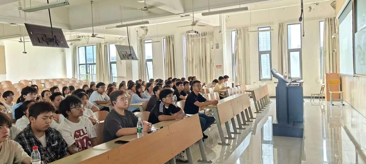 图示, 示意图

中度可信度描述已自动生成:ver1